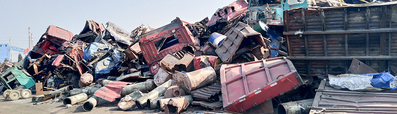 金屬撕碎機正逐漸成為回收廢舊金屬中重要的一環(huán)(圖1) 金屬撕碎機正逐漸成為回收廢舊金屬中重要的一環(huán)(圖1)