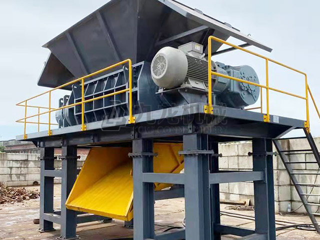 金屬撕碎機(jī) 金屬撕碎機(jī)